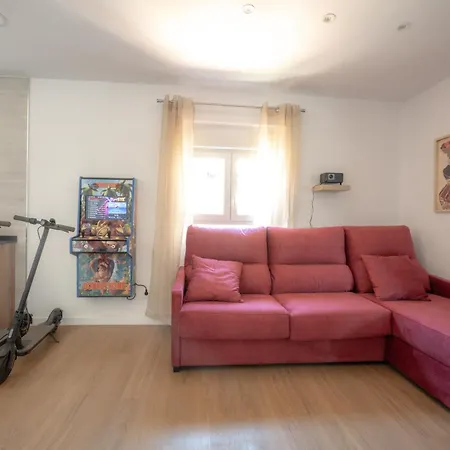 Lujo, 8 Pax Patinetes, Netflix, Wifi Y Parking Apartment
