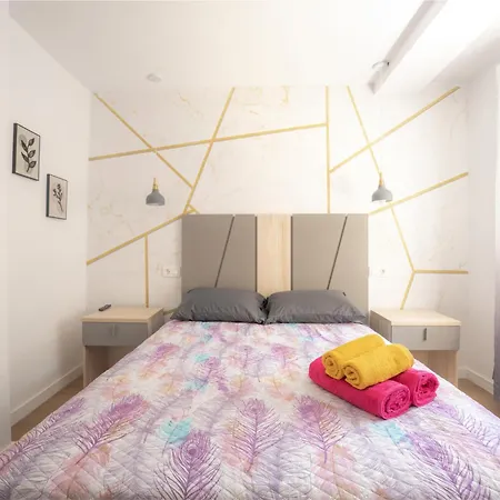 Apartman Lujo, 8 Pax Patinetes, Netflix, Wifi Y Parking *