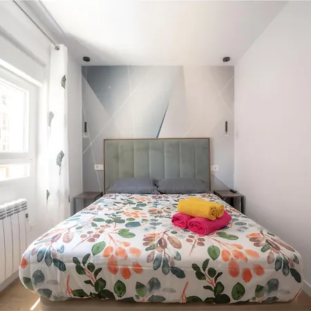 Apartman Lujo, 8 Pax Patinetes, Netflix, Wifi Y Parking *